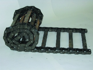 Viking Dual Spiiner Cross Chain